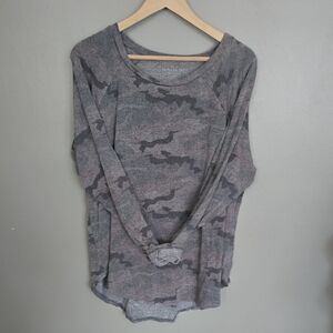 American Eagle Camouflage Long Sleeve Top